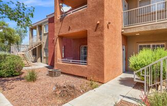 2 beds, 2 baths, 974 sqft, $1,200, Unit Unit 1122