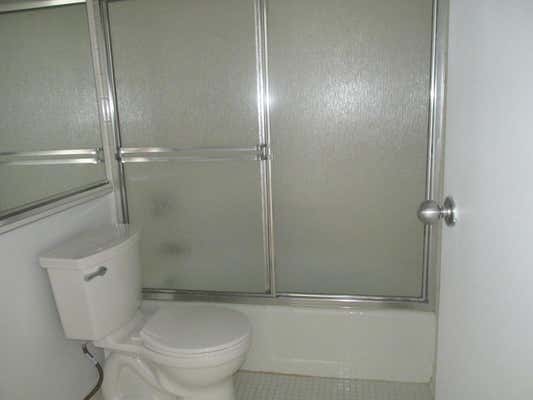 1 bed, 1 bath, 700 sqft, $2,700, Unit 17D