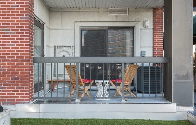 1 bed, 1 bath, 702 sqft, $2,100, Unit 108