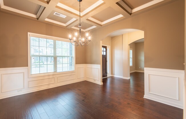 West Richland Single Family Home - SHORTER LEASE OPTION AVAILABLE!