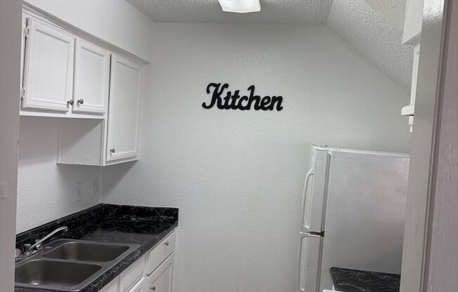 1 bed, 1 bath, 785 sqft, $1,120, Unit 1643