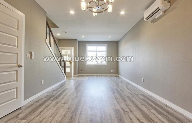2 Bed, 2.5 Bath Townhome on Broadway and E. 28th Street