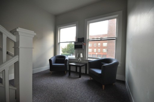 Studio, 1 bath, 356 sqft, $1,375, Unit 301