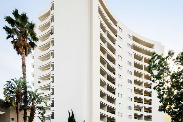 2 beds, 4.5 baths, 2,130 sqft, $8,500, Unit 1209