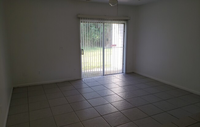 Orlando -2 Bedroom, 1.5 Bathroom -$1,345.00