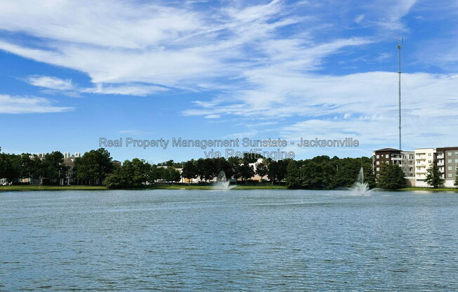 1 bed, 1 bath, 1,012 sqft, $1,425, Unit 536