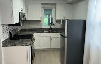 3 beds, 1 bath, $1,700