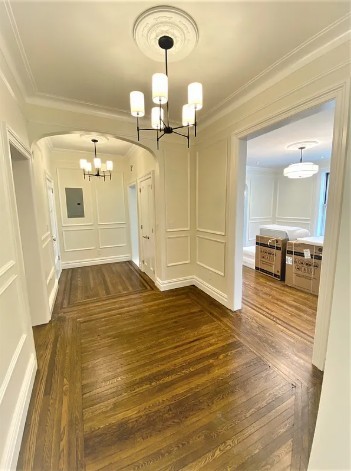 77 W 85 ST