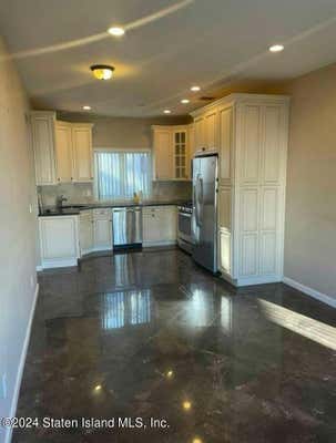 3 beds, 4 baths, 1,612 sqft, $3,850