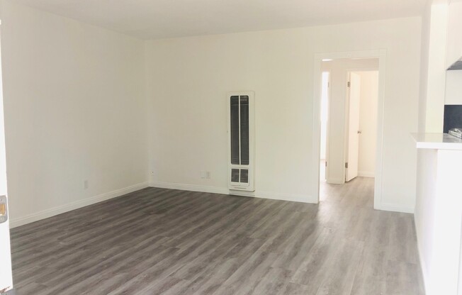 2 beds, 1 bath, $2,245, Unit 15