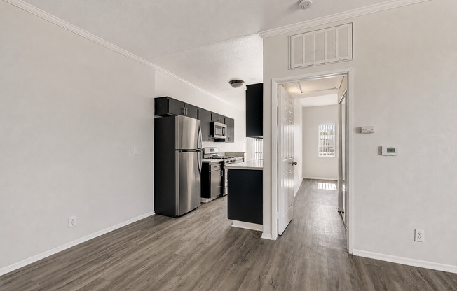 1 bed, 1 bath, 550 sqft, $1,998, Unit 310
