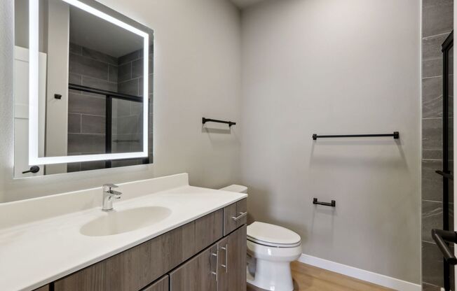 2 beds, 2 baths, 1,140 sqft, $2,255, Unit 5604-124