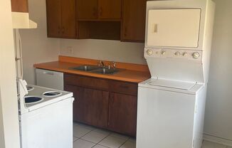 1 bed, 1 bath, $850, Unit UNIT 8