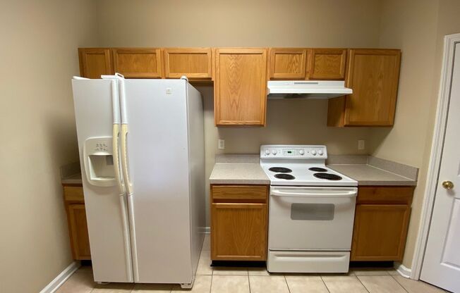 3 beds, 2 baths, $1,699, Unit # 229