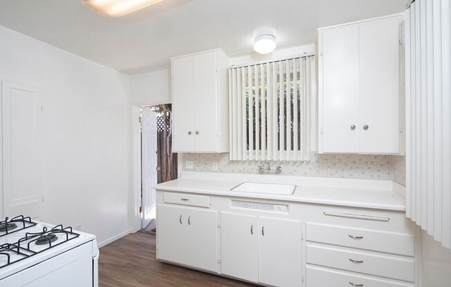 5075-81 Bayard Street