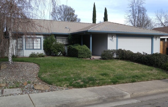 3 Bedroom Home for Rent in Redding CA | Office, RV Parking, Fenced Yard & 2-Car Garage