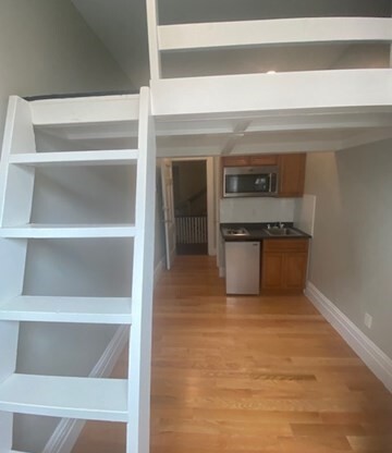 Studio, 1 bath, $1,995, Unit 8
