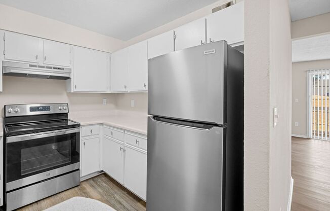 2 beds, 1 bath, 1,000 sqft, $1,225, Unit 003