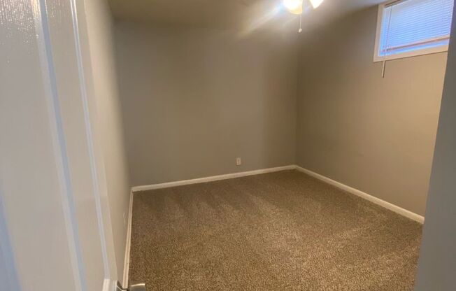 Cozy 2 Bedroom located in East Point, GA