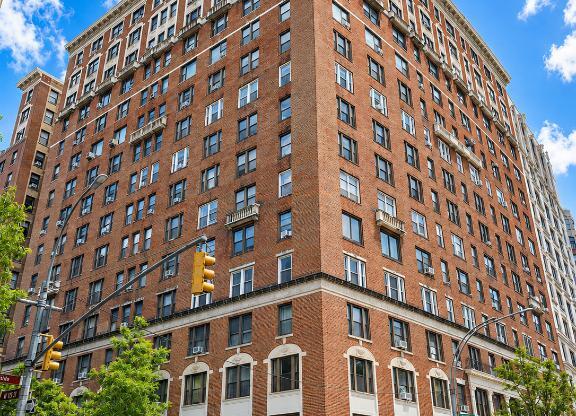 2 beds, 1 bath, 1,000 sqft, $6,500, Unit 7D
