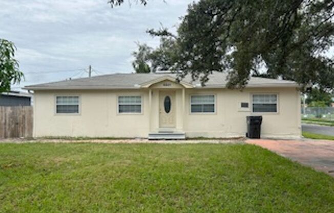 3 bdrm/2 bath home available immediately!