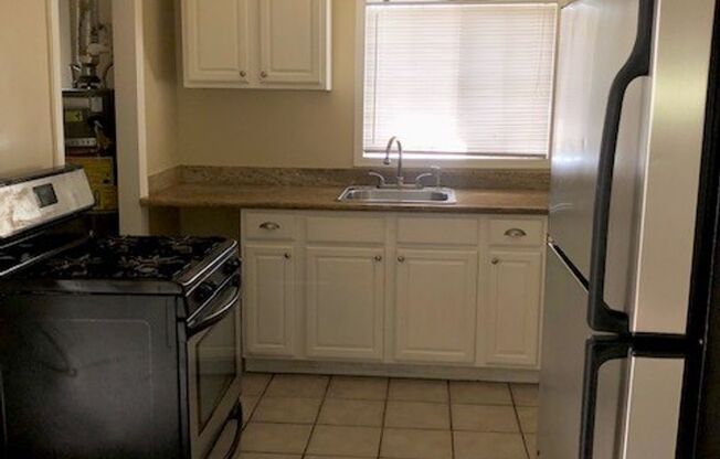 1 bed, 1 bath, $2,000