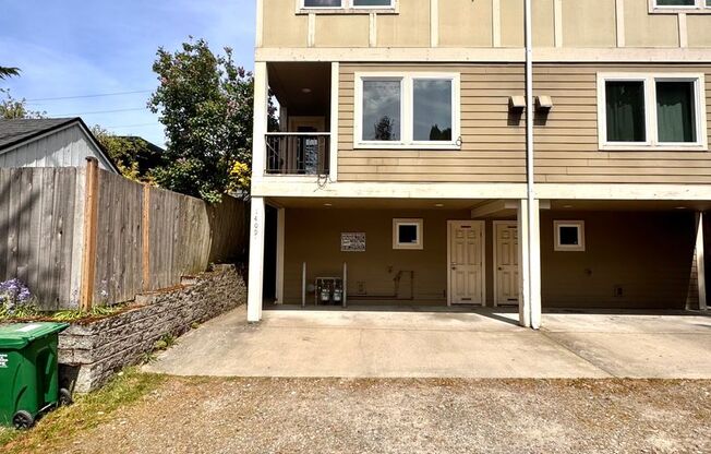 Convenient Northgate 3B Townhome