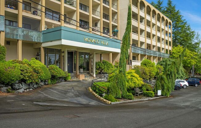 1bd/1ba Mercer Island Condo