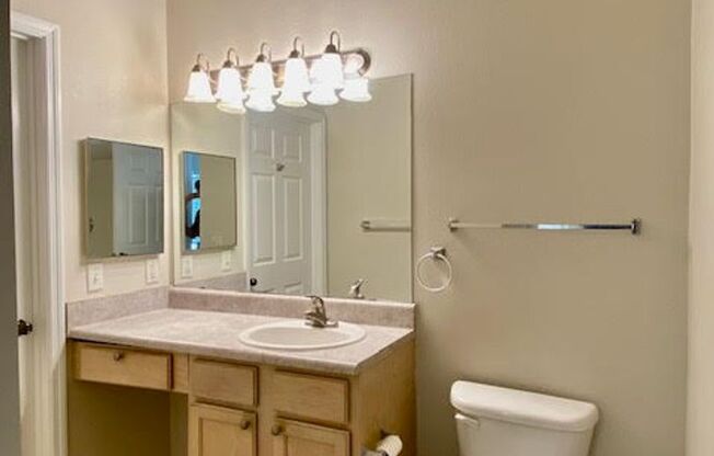 2 beds, 2 baths, $1,550