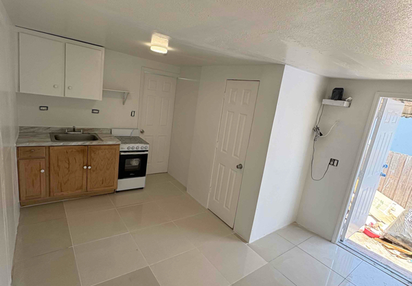 1331 SW 129 AVE