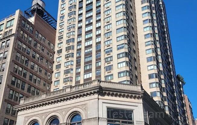 2 beds, 2 baths, 1,115 sqft, $10,500, Unit 20L