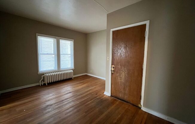 468 Herschel St.