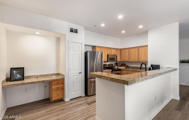 2 beds, 2 baths, $2,195, Unit UNIT 2244