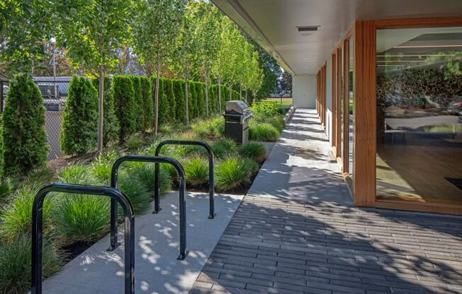 2 beds, 1 bath, 728 sqft, $1,999, Unit 105