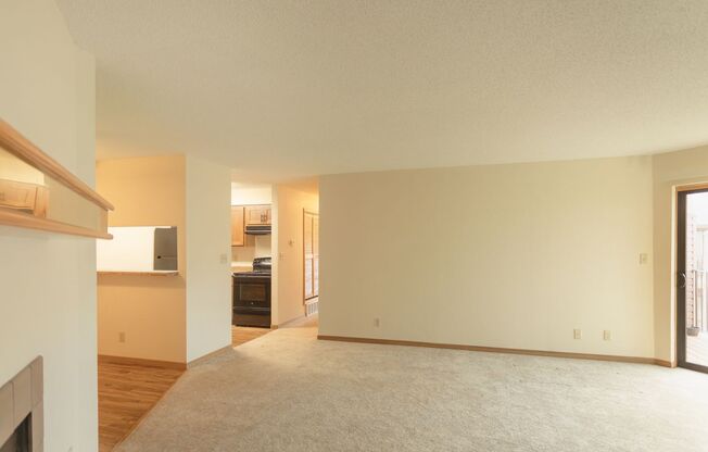 2-Bedroom, 2-Bath Apartment Centrally Located!