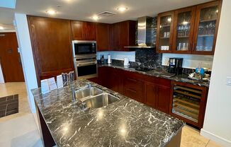 2 beds, 3 baths, $7,650, Unit Trump Tower