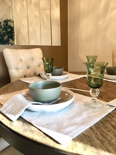 Spacious dining area off the kitchen at The Oaks Apartments, California, 91786