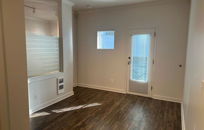 1 bed, 1 bath, 517 sqft, $1,595, Unit 609