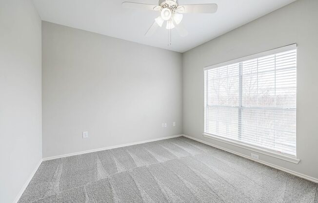 2 beds, 2 baths, 1,003 sqft, $1,827, Unit 0322