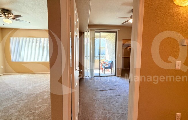 1 bed, 1 bath, 748 sqft, $1,100, Unit 3019