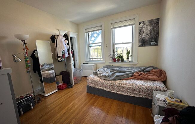 1 bed, 1 bath, 550 sqft, $2,585, Unit 56
