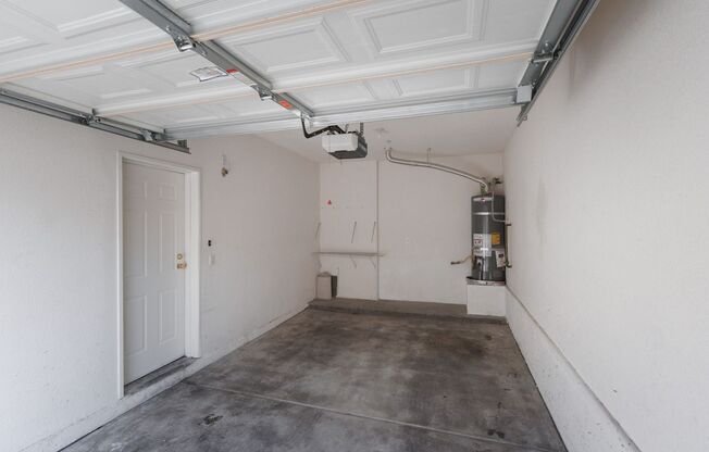 2 beds, 2 baths, $1,490, Unit # 2030