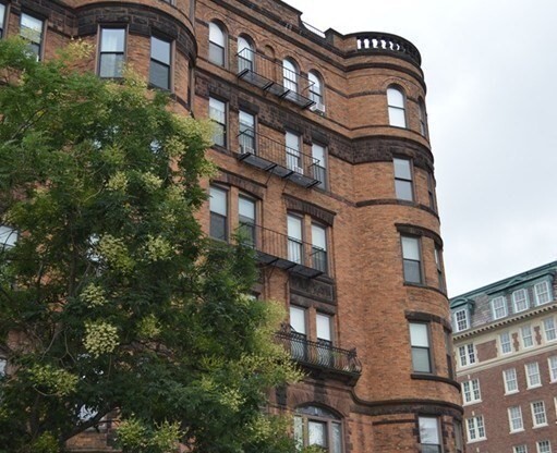 1 bed, 1 bath, 701 sqft, $3,350, Unit 5F