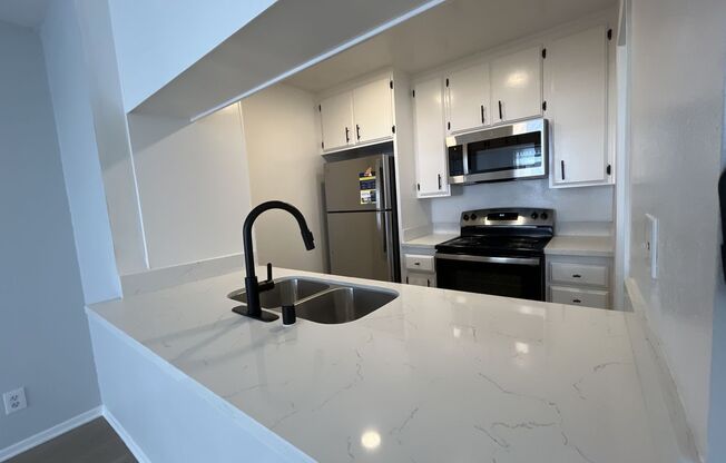 1 bed, 1 bath, 695 sqft, $1,648, Unit 314