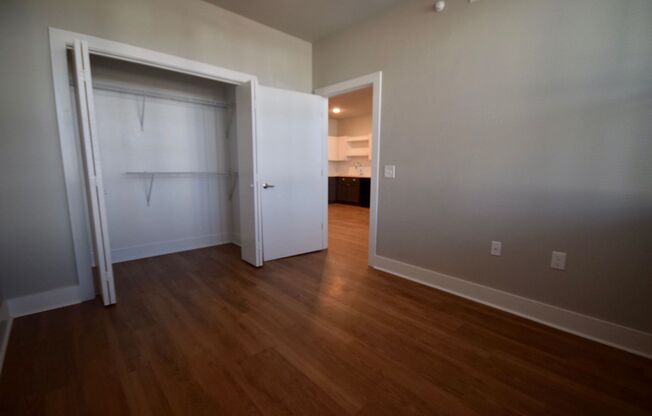 1 bed, 1 bath, 662 sqft, $1,075, Unit 113