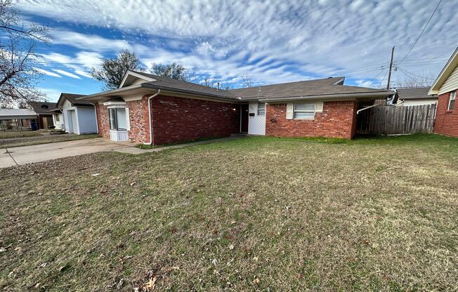 3 Bedroom 2 Bathroom - Located in Midwest City