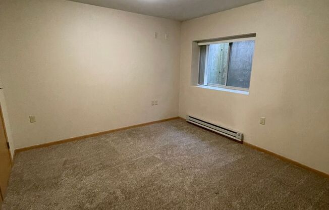 1 bed, 1 bath, 477 sqft, $1,099.99, Unit 533-011