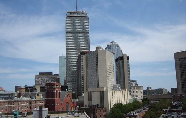 1 bed, 1 bath, $2,675, Unit 508
