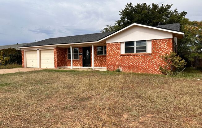 Great 3 Bedroom 2 Bath Home Now Available