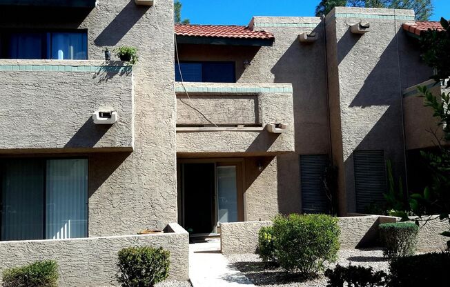 2 beds, 2.5 baths, $1,875, Unit # 131